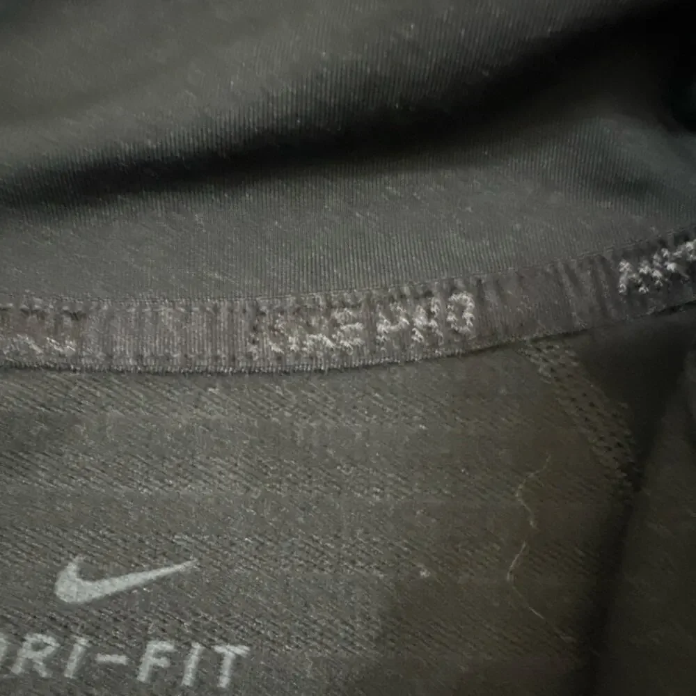 Nike Dri-FIT Womens Activewear 1/2 Zip Mock Neck Long Sleeve Black M